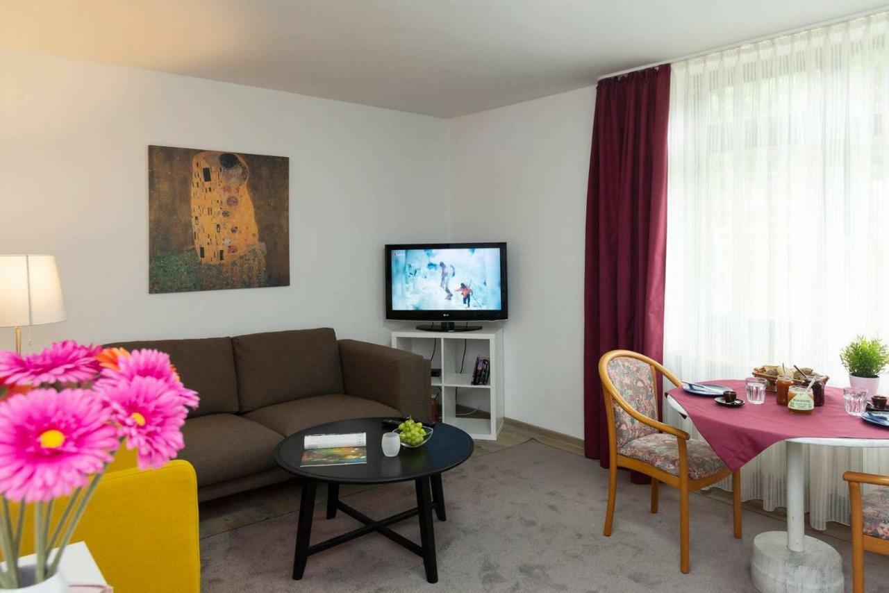 Parkblick Appartement - Entspannung Pur! Ober-Hambach Kültér fotó